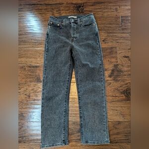 Levi's Women's Wedgie Straight Black Wash Jeans Size 26
